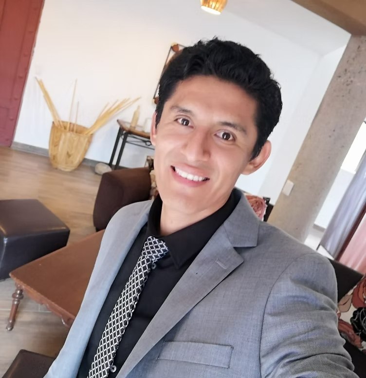 Portrait of Alejandro Vasquez